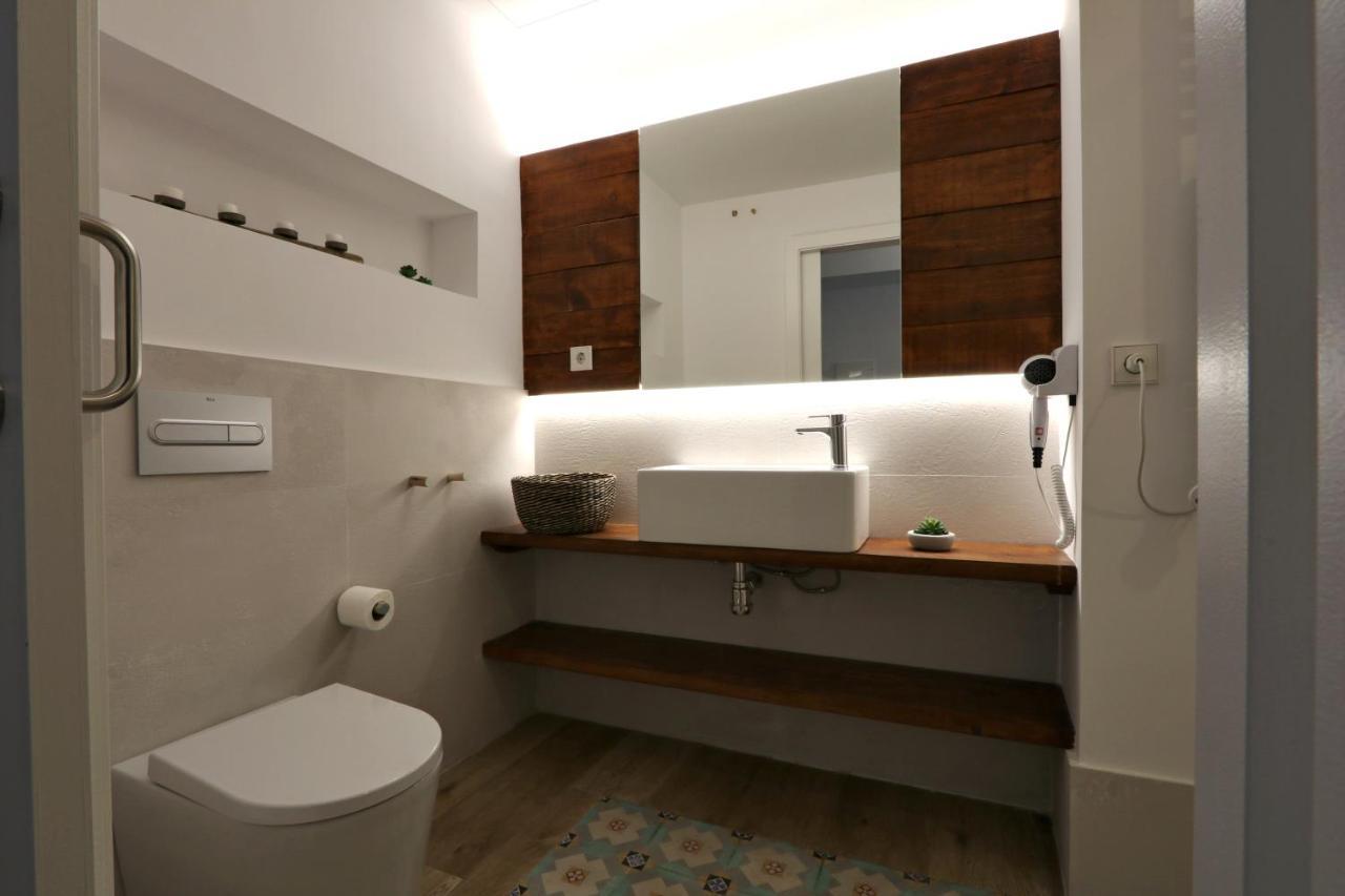 ClassBedroom Port Ramblas Barcelona Exterior foto